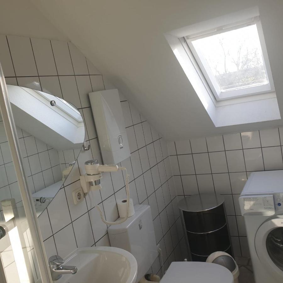 45 M² Maisonette-Wohnung In Uni-/Hauptbahnhofnaehe Duisburg Exterior photo